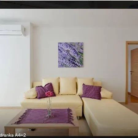 Apartments Jadranka